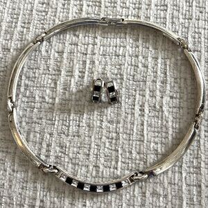 Choker Necklace with Earrings GUC